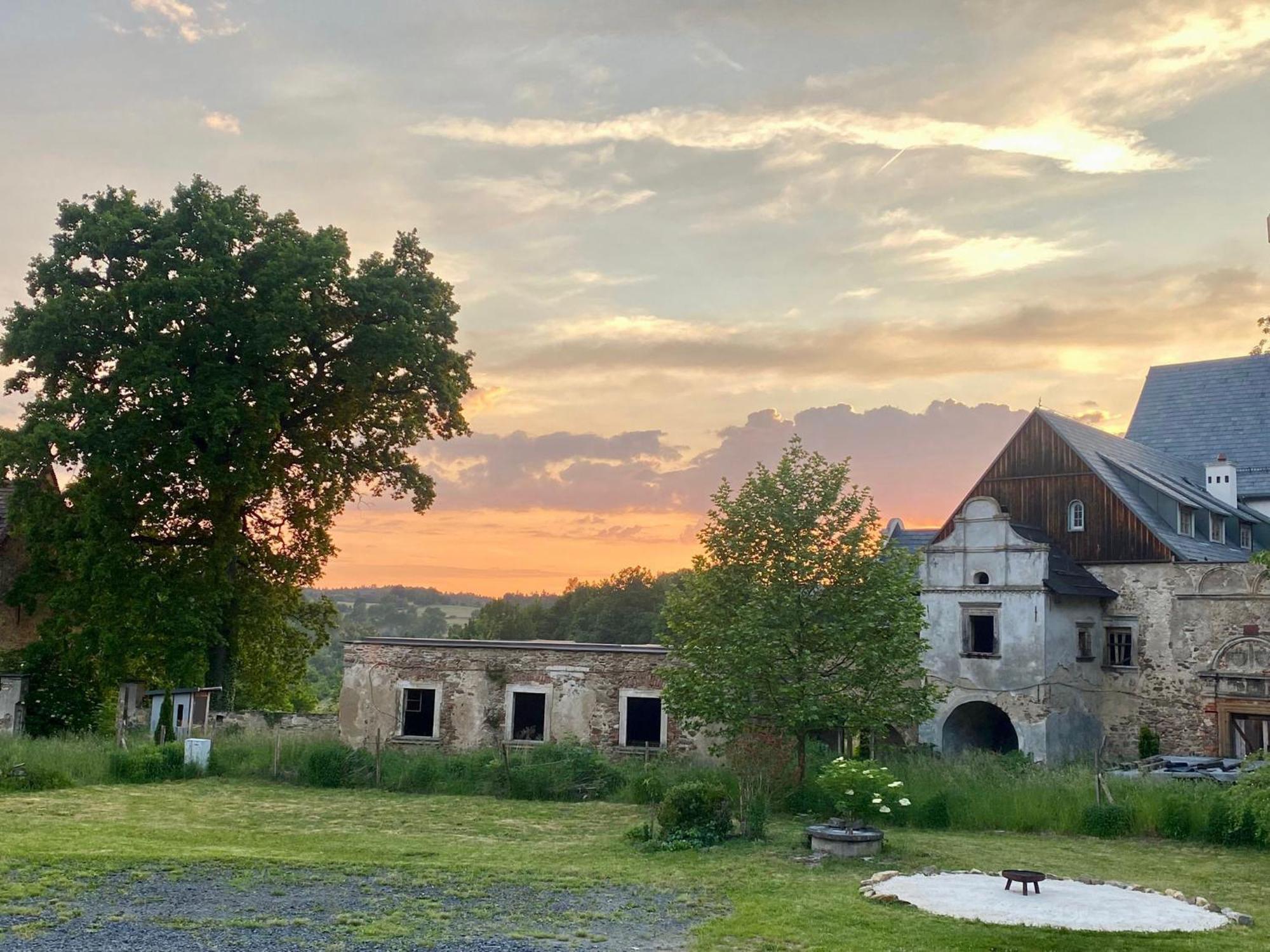 Maciejowiec Castle Hill Apartment I Dış mekan fotoğraf